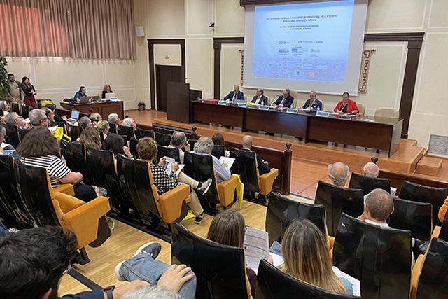 Dos investigadores del CIBIR participan en el XXV Congreso Nacional y I Internacional de la Sociedad Española de Educación Médica (SEDEM)